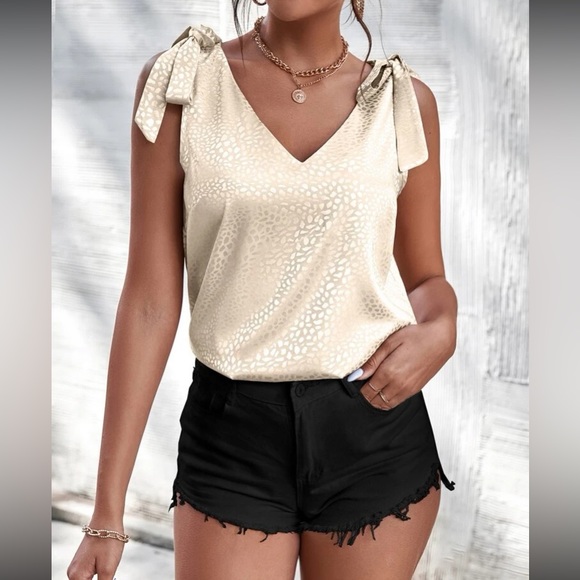 Boho Leopard Print Satin Sleeveless Blouse - Picture 12 of 16